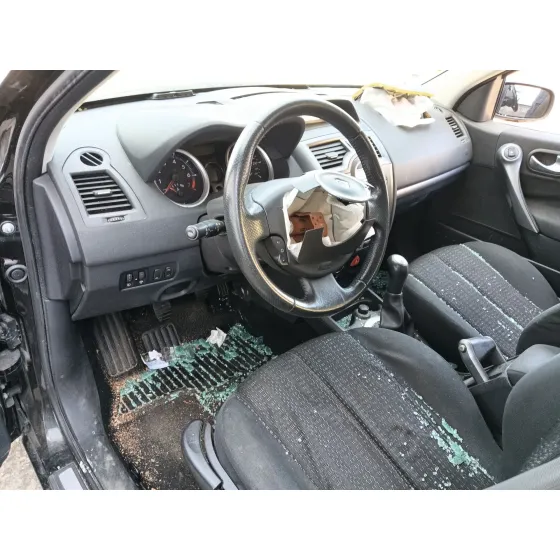 Renault MEGANE II (BM0/1_, CM0/1_) 2006