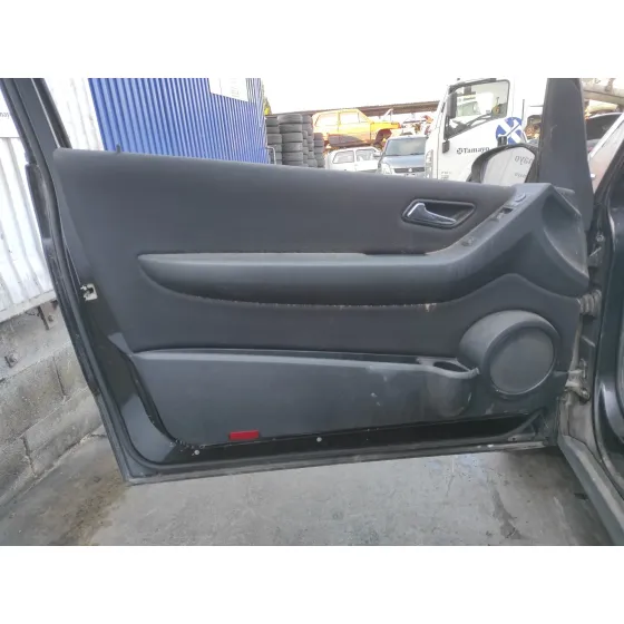 MERCEDES CLASE A (W169) '2007 2.0 CDI CAT NEGRO
