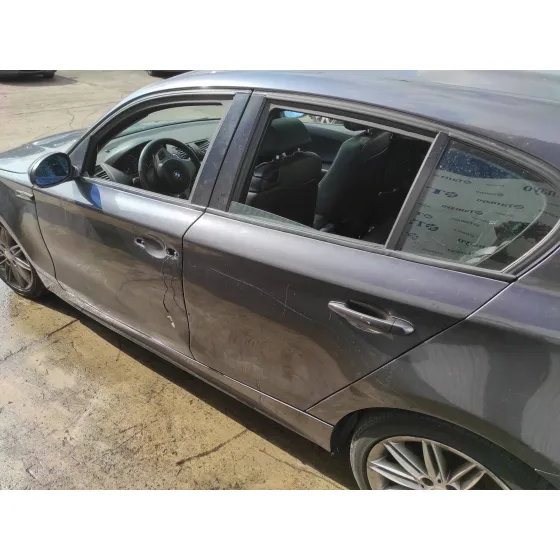BMW SERIE 1 BERLINA (E81/E87) '2006 2.0 16V DIESEL CAT GRIS OSCURO