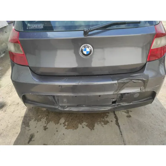 BMW SERIE 1 BERLINA (E81/E87) '2006 2.0 16V DIESEL CAT GRIS OSCURO