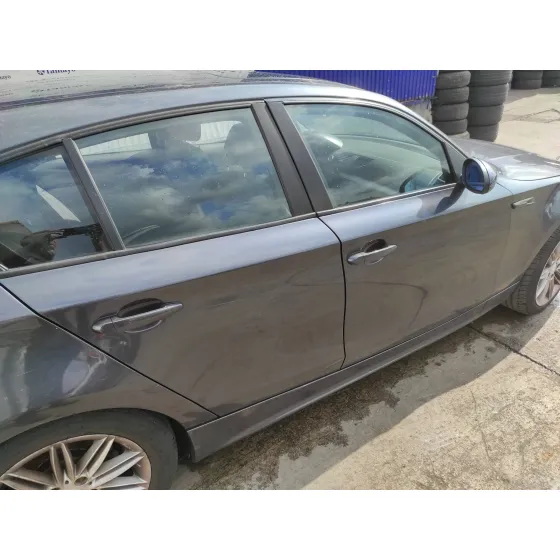 BMW SERIE 1 BERLINA (E81/E87) '2006 2.0 16V DIESEL CAT GRIS OSCURO