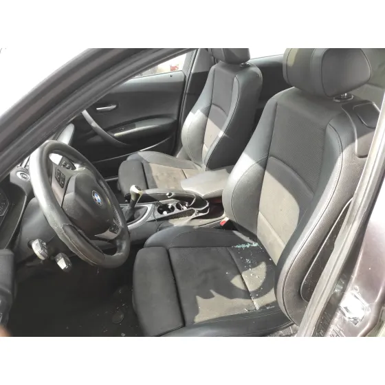 BMW SERIE 1 BERLINA (E81/E87) '2006 2.0 16V DIESEL CAT GRIS OSCURO