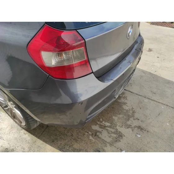 BMW SERIE 1 BERLINA (E81/E87) '2006 2.0 16V DIESEL CAT GRIS OSCURO