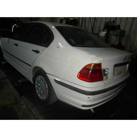 BMW SERIE 3 BERLINA (E46) '2002 320D BLANCO