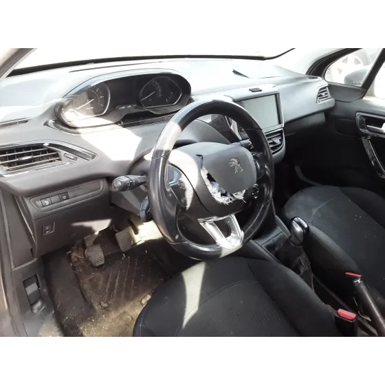 PEUGEOT 208 '2019 * GRIS