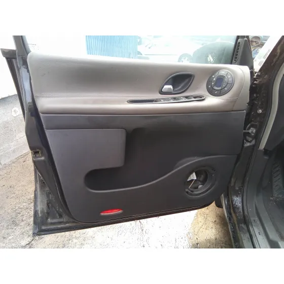 RENAULT ESPACE IV (JK0) '2005 3.0 V6 DCI TURBODIESEL CAT AZUL