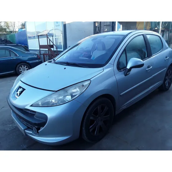 PEUGEOT 207 '2007 1.6 16V HDI PLATA