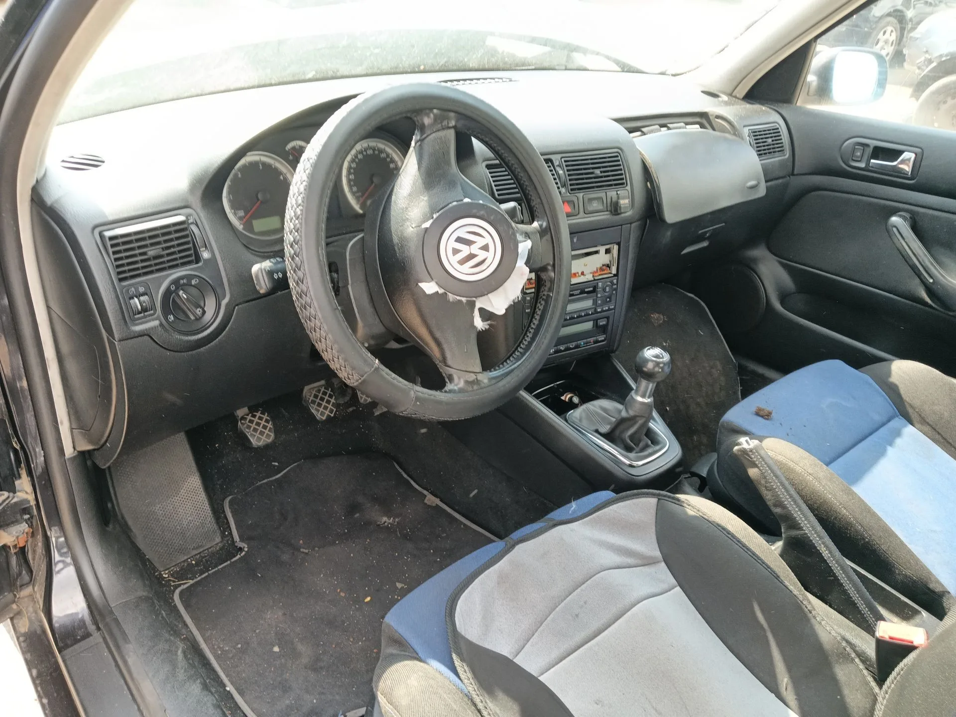 VOLKSWAGEN GOLF IV (1J1)  2000