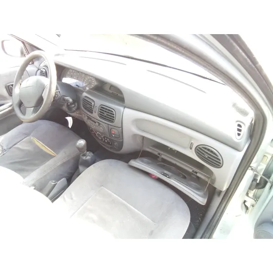 RENAULT MEGANE I CLASSIC (LA0) '2001 1.9 DTI DIESEL CAT AZUL CIELO