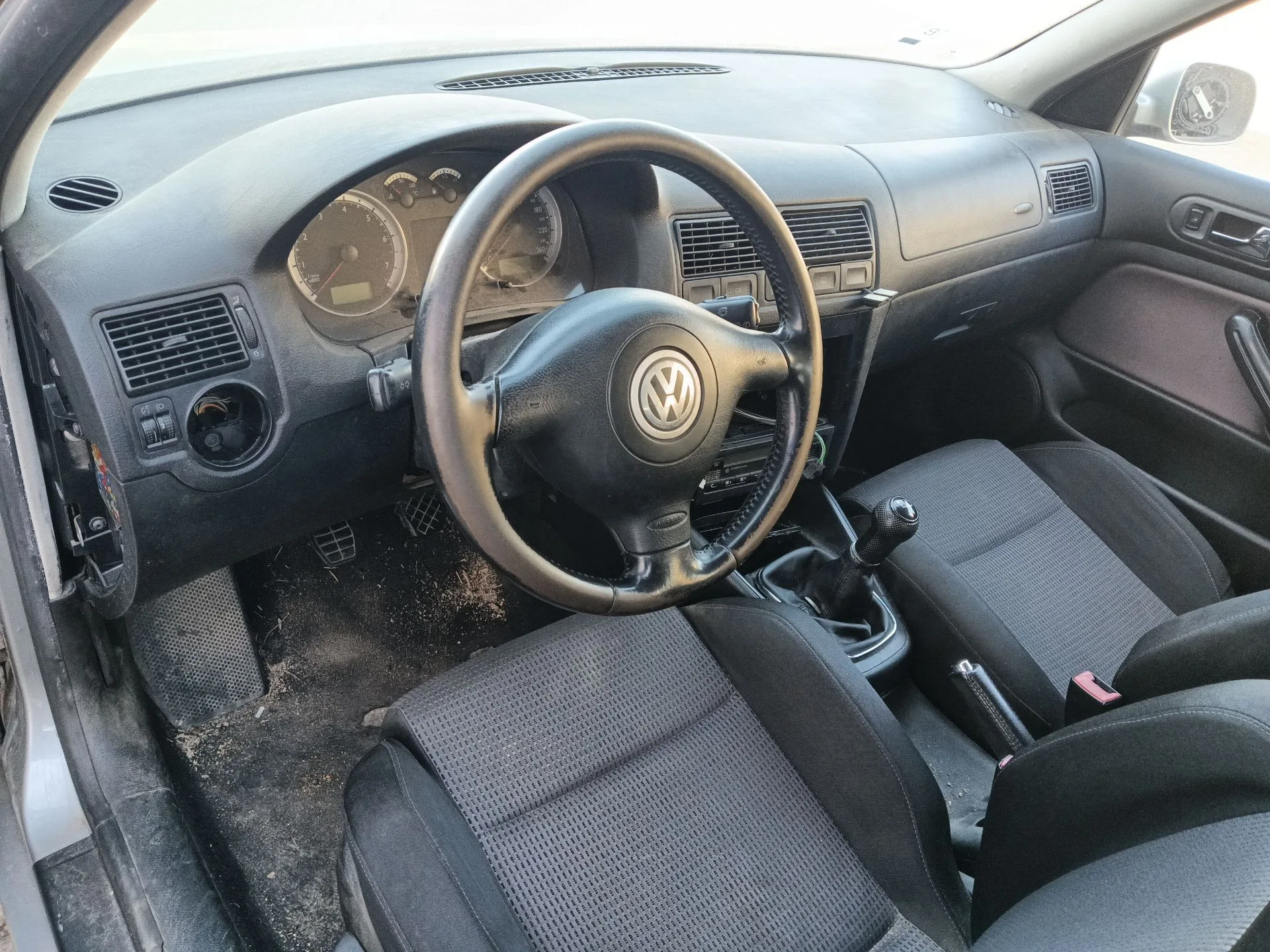 VOLKSWAGEN GOLF IV (1J1)  1998