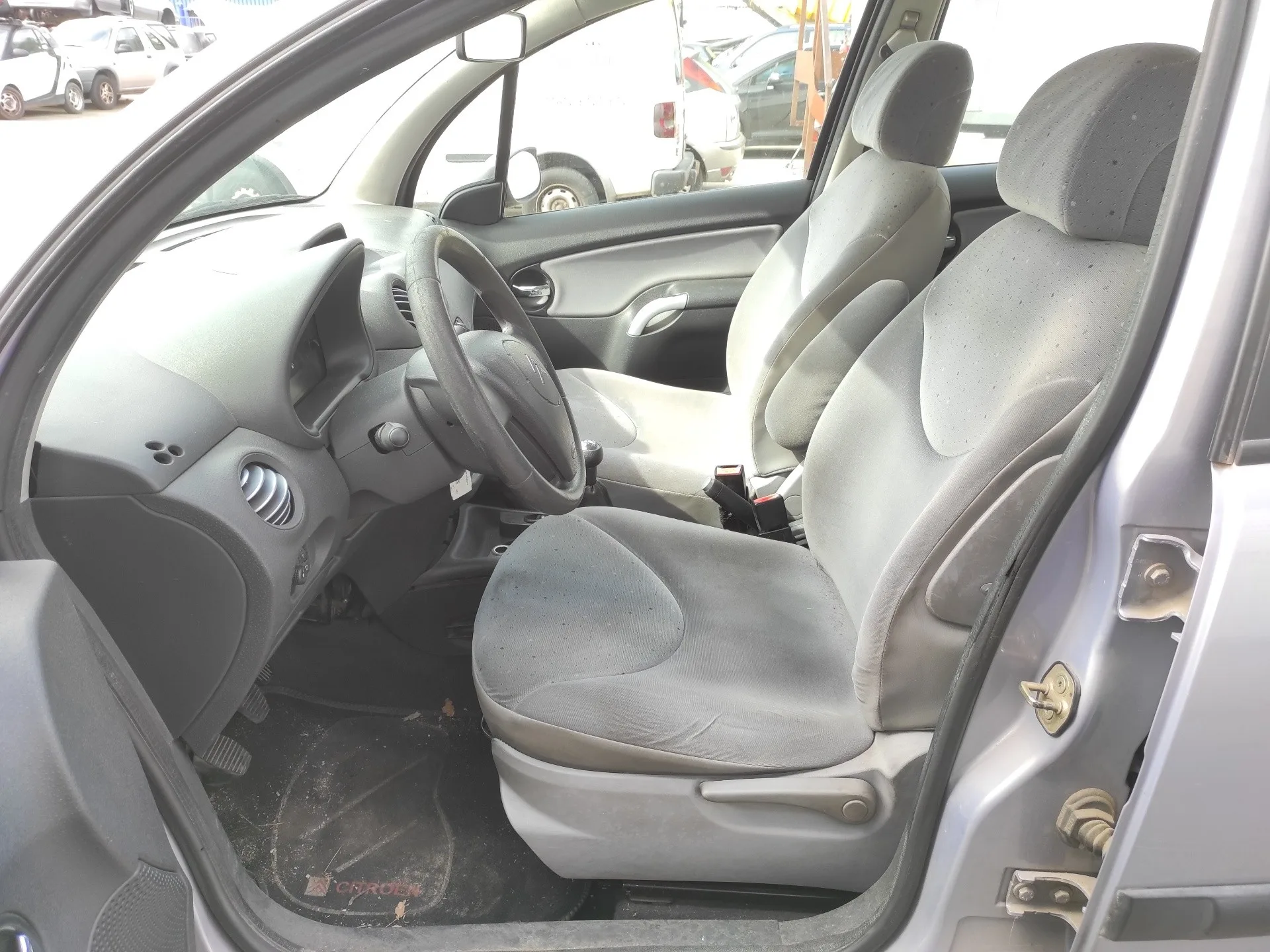 CITROEN C3 '2005 1.4 HDI GRIS LILA