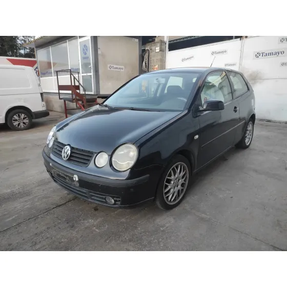 VOLKSWAGEN POLO (9N1) '2002 * NEGRO