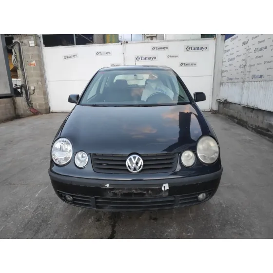VOLKSWAGEN POLO (9N1) '2002 * NEGRO