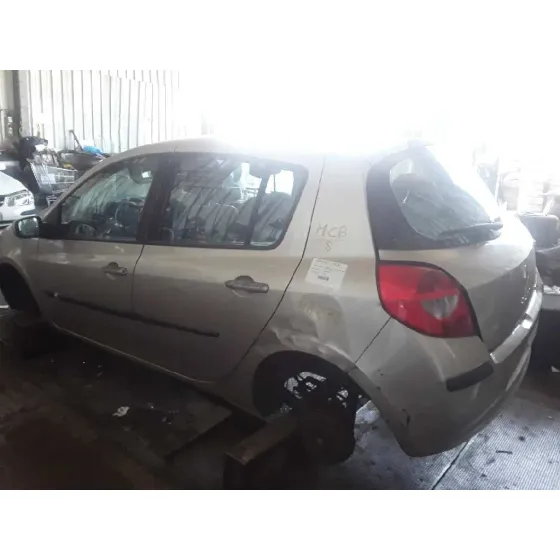 RENAULT CLIO III '2006 1.5 DCI DIESEL CAT DORADO