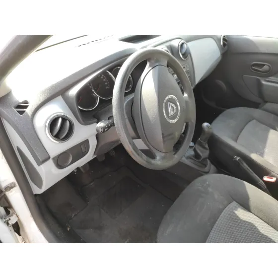 DACIA SANDERO '2014 1.2 16V CAT BLANCO