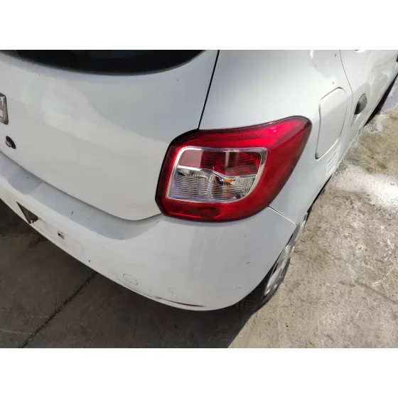DACIA SANDERO '2014 1.2 16V CAT BLANCO