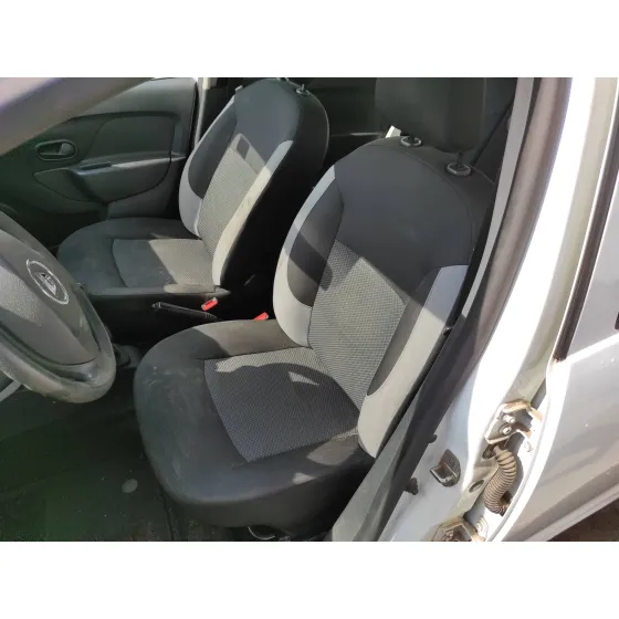 DACIA SANDERO '2014 1.2 16V CAT BLANCO