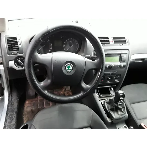 SKODA OCTAVIA BERLINA (1Z3) '2006 * PLATA