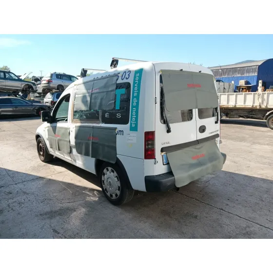 Opel COMBO TOUR 2004