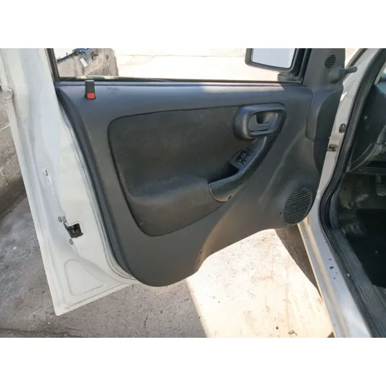 Opel COMBO TOUR 2004