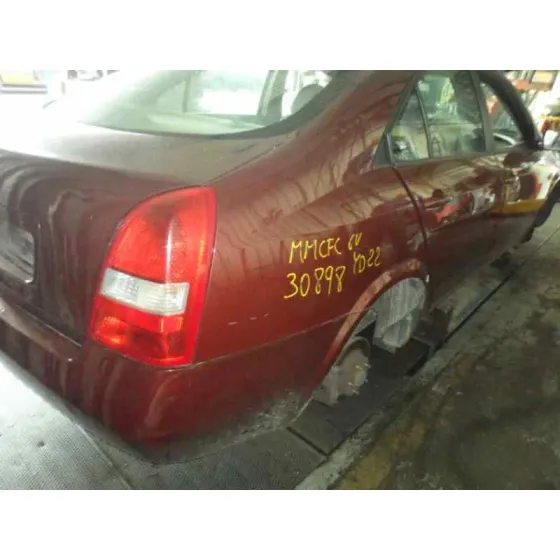 NISSAN PRIMERA BERLINA (P12) '2002 2.2 16V TURBODIESEL CAT GRANATE