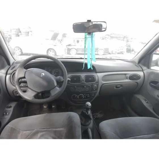 Renault MEGANE I (BA0/1_) 2001