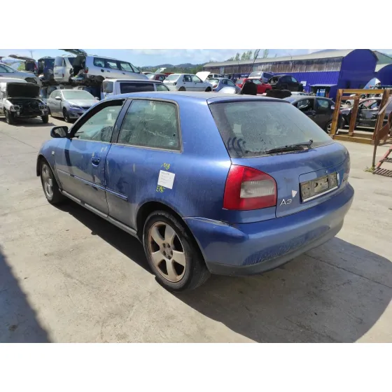 AUDI A3 (8L) '2003 1.9 TDI AZUL