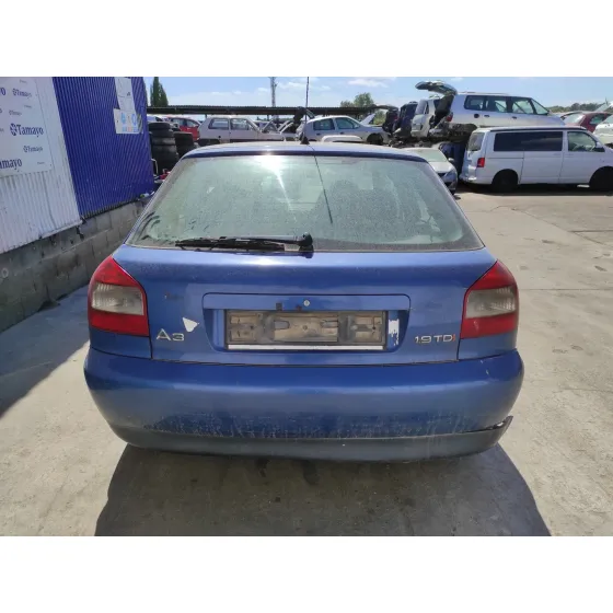 AUDI A3 (8L) '2003 1.9 TDI AZUL
