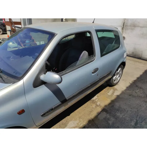 RENAULT CLIO II FASE II (B/CB0) '2002 1.5 DCI DIESEL PLATA