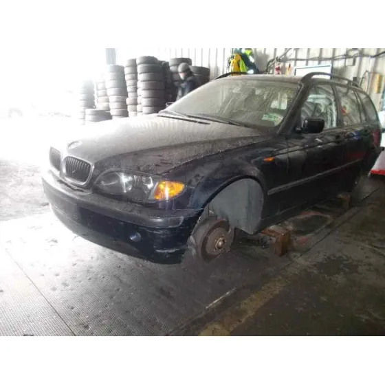 BMW SERIE 3 TOURING (E46) '2002 2.0 16V DIESEL CAT AZUL