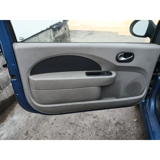 Renault TWINGO II (CN0_) 2007