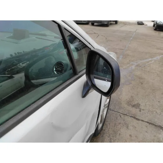PEUGEOT 3008 '2010 1.6 HDI FAP CAT (9HZ / DV6TED4) BLANCO