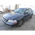 VOLVO S40 BERLINA VOLVO S40 BERLINA '2000 1.8 CAT (1834 CM3) NEGRO 1995