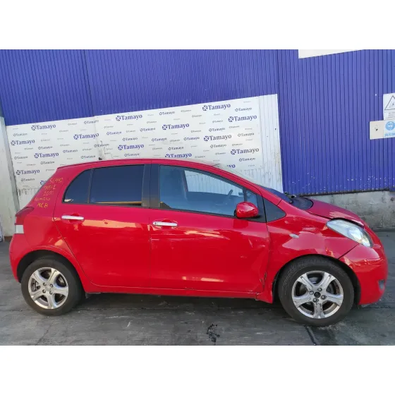 TOYOTA YARIS '2010 1.3 16V CAT ROJO