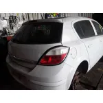 OPEL ASTRA H BERLINA OPEL ASTRA H BERLINA '2005 1.7 16V CDTI BLANCO 2004