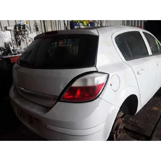 OPEL ASTRA H BERLINA '2005 1.7 16V CDTI BLANCO