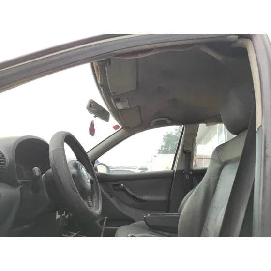 SEAT TOLEDO (1M2) '2003 * BLANCO