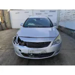 OPEL ASTRA J LIM. OPEL ASTRA J LIM. '2010 1.6 16V CAT PLATA 2009