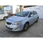 OPEL ASTRA J LIM. OPEL ASTRA J LIM. '2010 1.6 16V CAT PLATA 2009