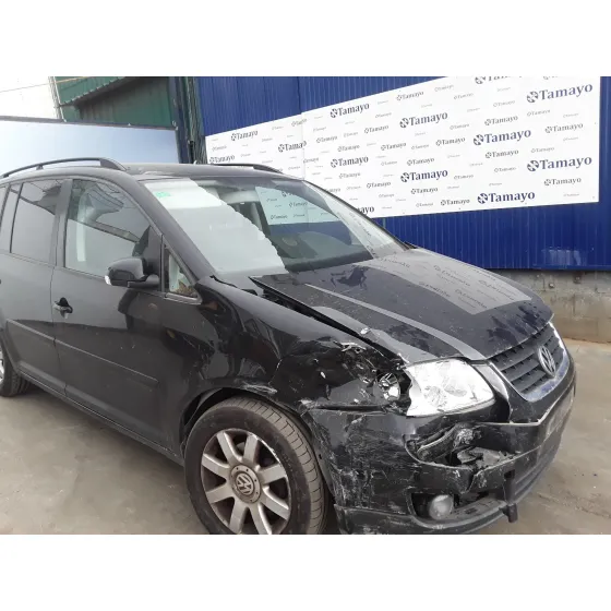 VOLKSWAGEN TOURAN (1T1) '2004 2.0 TDI NEGRO