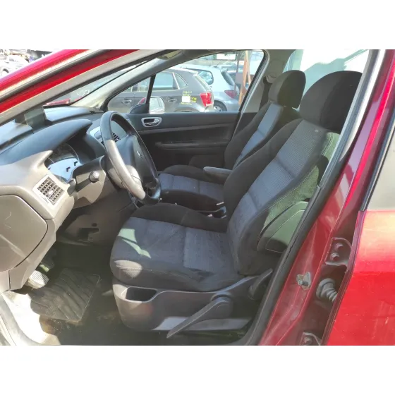 PEUGEOT 307 BREAK / SW (S1) '2005 2.0 16V HDI FAP CAT (RHR / DW10BTED4) ROJO