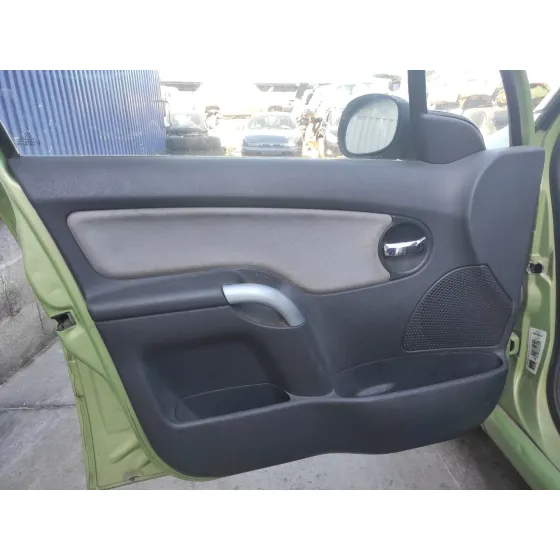 CITROEN C3 '2005 1.4 HDI VERDE OLIVA