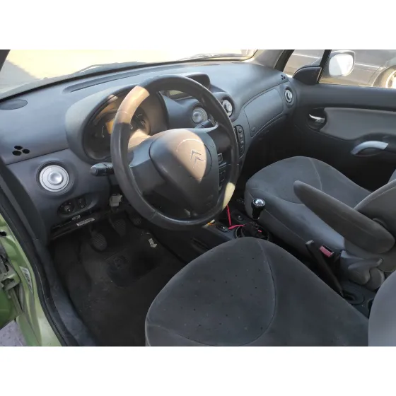 CITROEN C3 '2005 1.4 HDI VERDE OLIVA