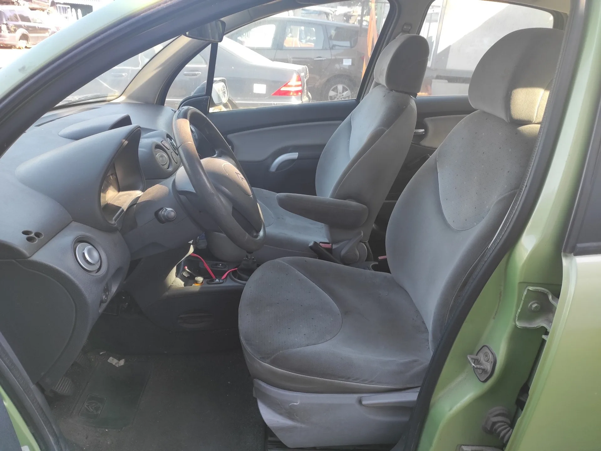 CITROEN C3 '2005 1.4 HDI VERDE OLIVA