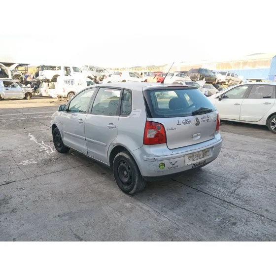 Volkswagen POLO IV (9N_, 9A_) 2001