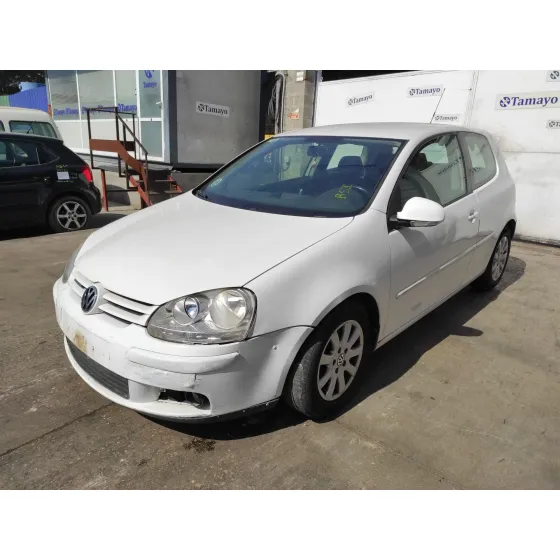 VOLKSWAGEN GOLF V BERLINA (1K1) '2008 1.9 TDI BLANCO