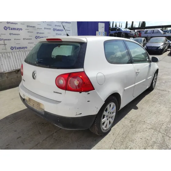 VOLKSWAGEN GOLF V BERLINA (1K1) '2008 1.9 TDI BLANCO