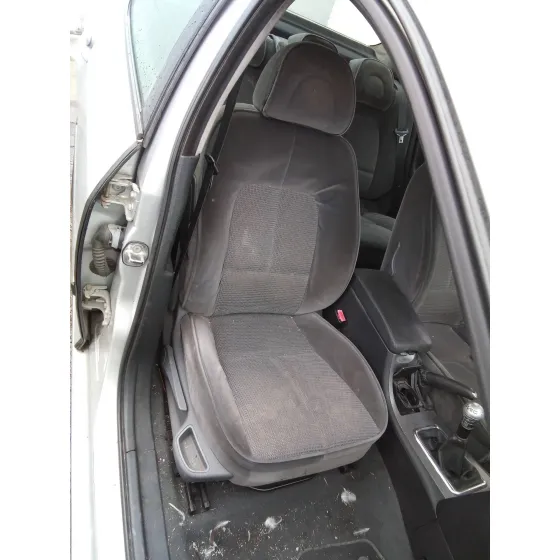 PEUGEOT 407 '2006 1.6 HDI FAP CAT (9HZ / DV6TED4) PLATA