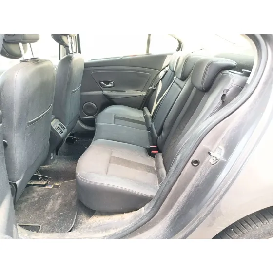 Renault FLUENCE (L3_) 2010