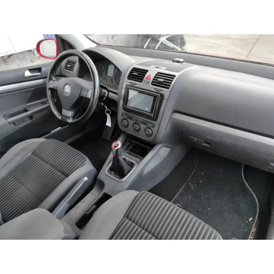 VOLKSWAGEN GOLF V BERLINA (1K1) '2007 1.9 TDI ROJO